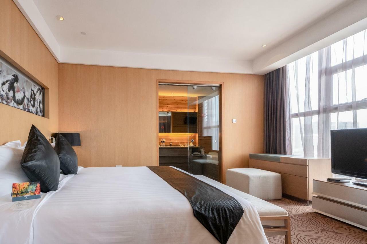 Christian'S Hotel Luoyang Luoyang  Eksteriør bilde